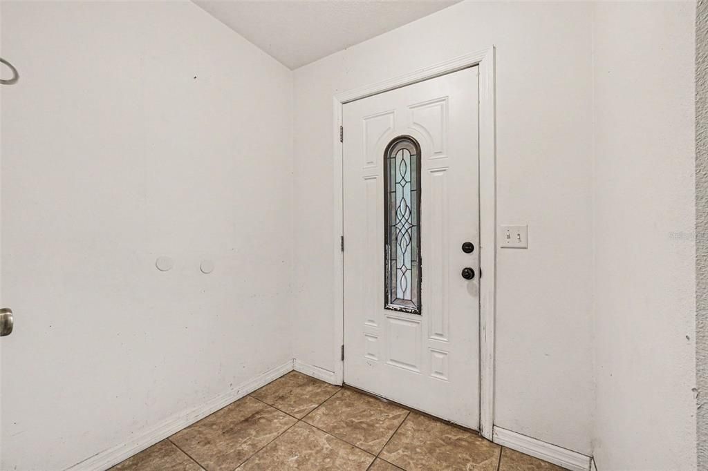 На продажу: $275,000 (3 спален, 2 ванн, 1252 Квадратных фут)