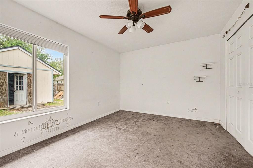 На продажу: $275,000 (3 спален, 2 ванн, 1252 Квадратных фут)