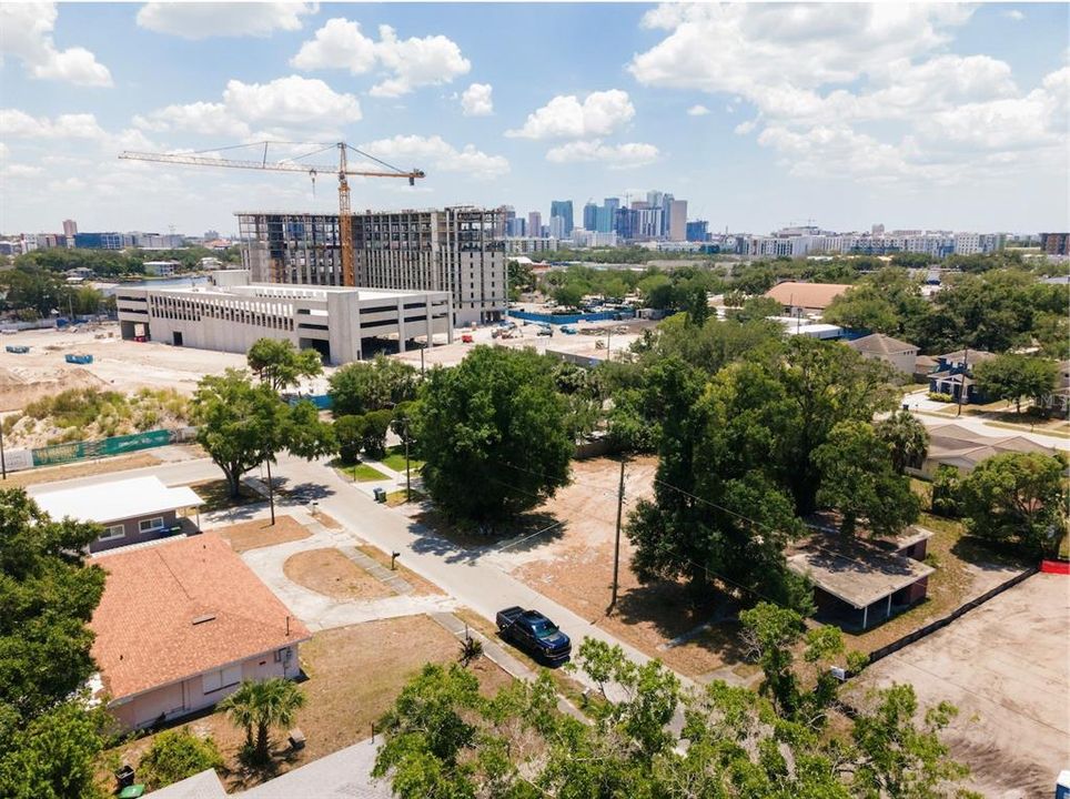 На продажу: $230,000 (0.11 acres)