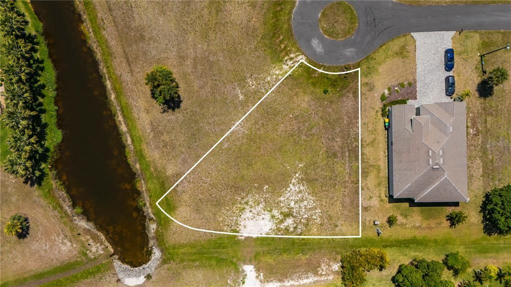 На продажу: $32,500 (0.25 acres)