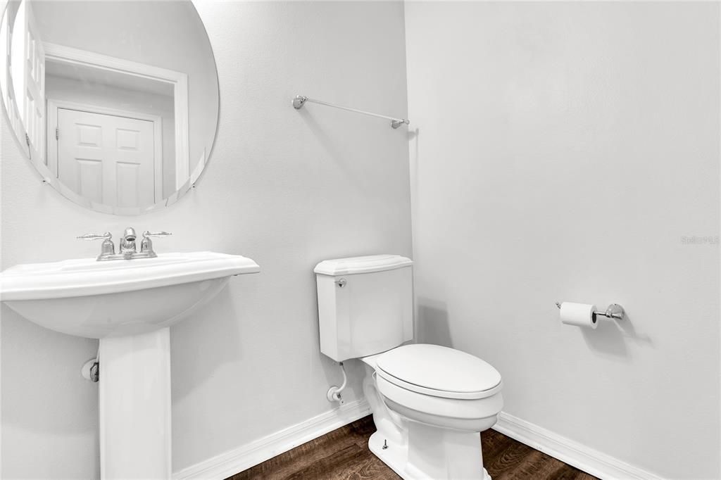 Activo con contrato: $399,000 (3 camas, 2 baños, 1629 Pies cuadrados)