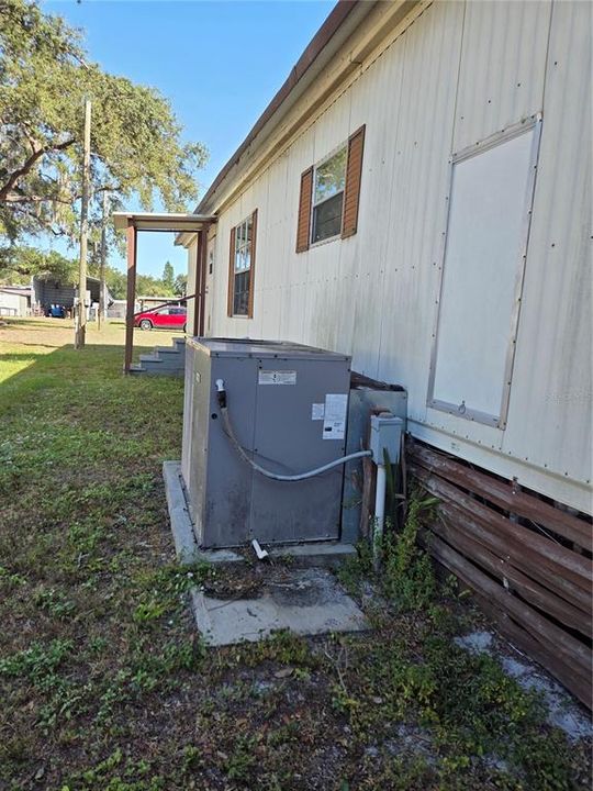 For Rent: $1,450 (2 beds, 2 baths, 950 Square Feet)