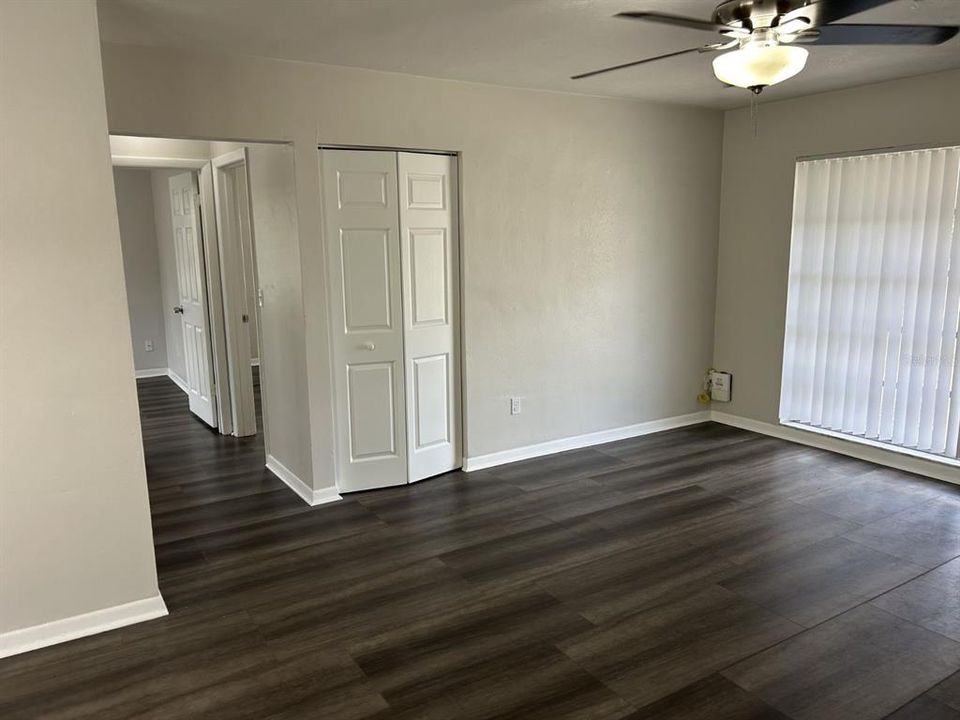 For Rent: $1,600 (2 beds, 1 baths, 1030 Square Feet)