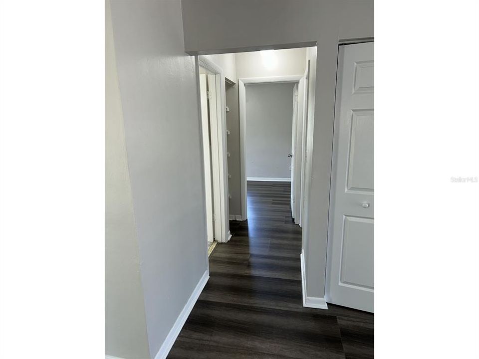 For Rent: $1,600 (2 beds, 1 baths, 1030 Square Feet)