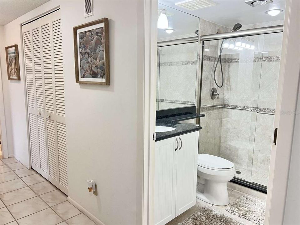 For Sale: $670,000 (2 beds, 2 baths, 1260 Square Feet)