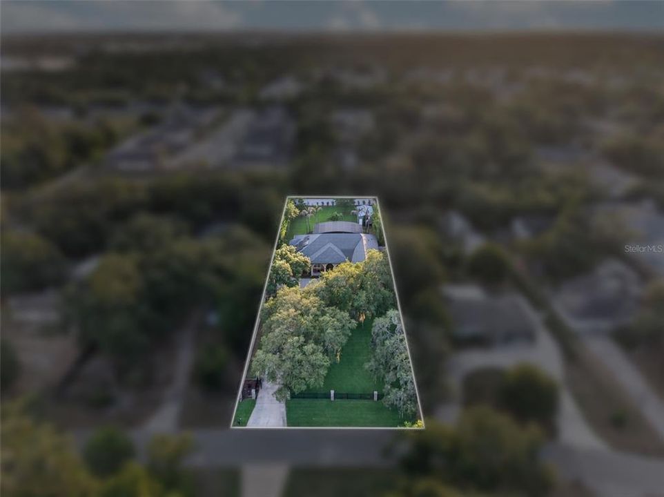 En Venta: $960,000 (4 camas, 4 baños, 3700 Pies cuadrados)