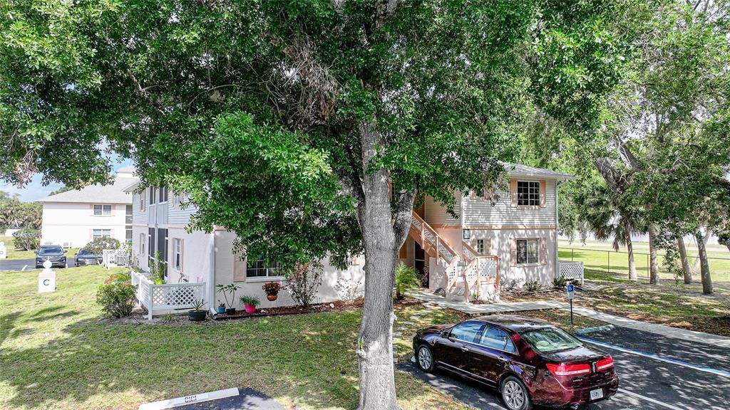 На продажу: $119,900 (2 спален, 2 ванн, 848 Квадратных фут)