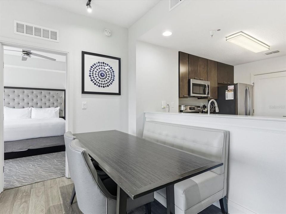 En Venta: $199,000 (2 camas, 2 baños, 1375 Pies cuadrados)
