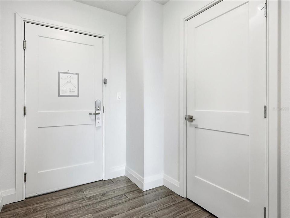 En Venta: $199,000 (2 camas, 2 baños, 1375 Pies cuadrados)