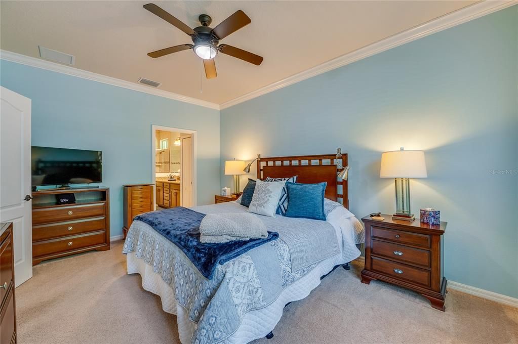 Activo con contrato: $499,900 (3 camas, 2 baños, 1845 Pies cuadrados)