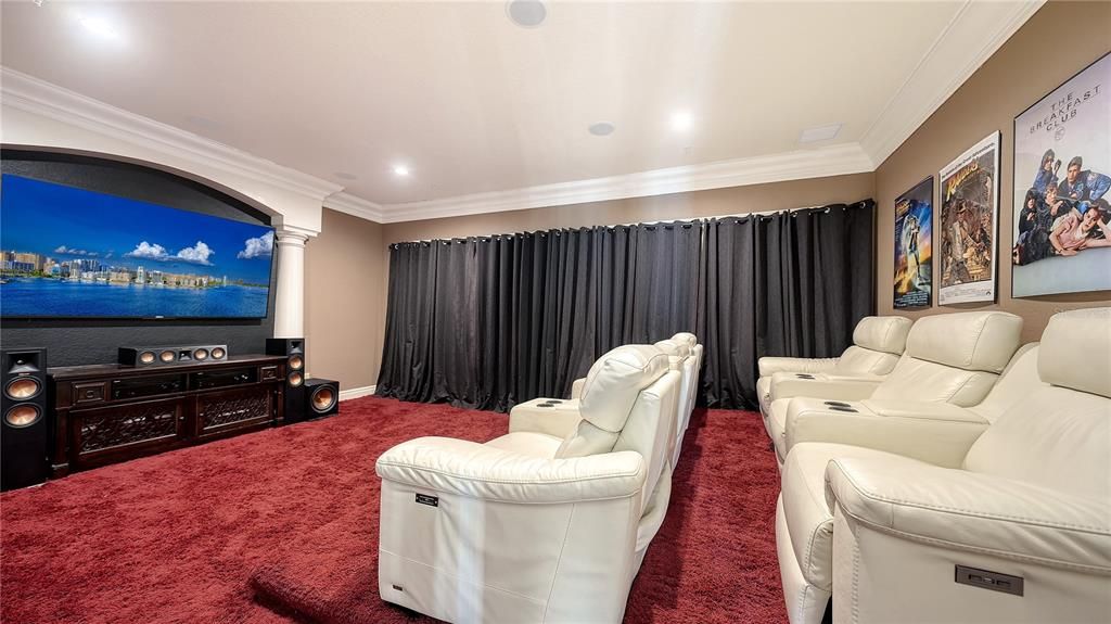 Activo con contrato: $4,495,000 (5 camas, 5 baños, 7443 Pies cuadrados)