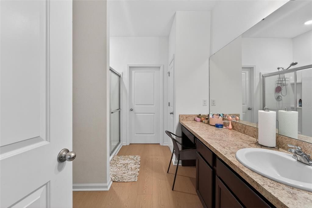 En Venta: $283,000 (3 camas, 2 baños, 1764 Pies cuadrados)