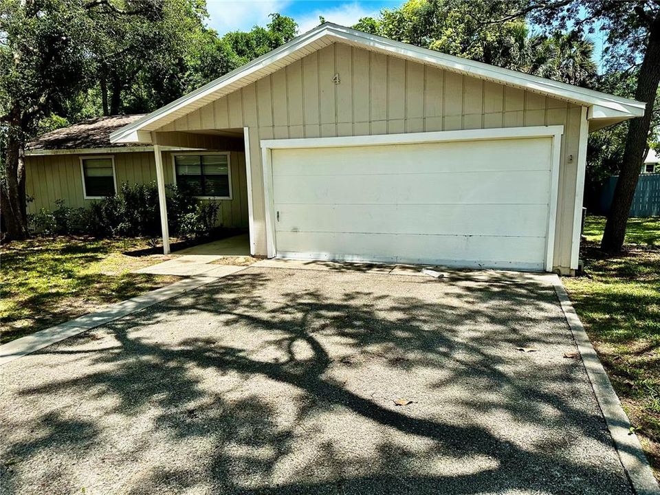 For Rent: $2,050 (3 beds, 2 baths, 1294 Square Feet)
