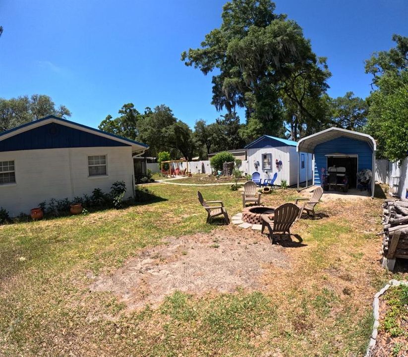 For Sale: $260,700 (3 beds, 2 baths, 1056 Square Feet)