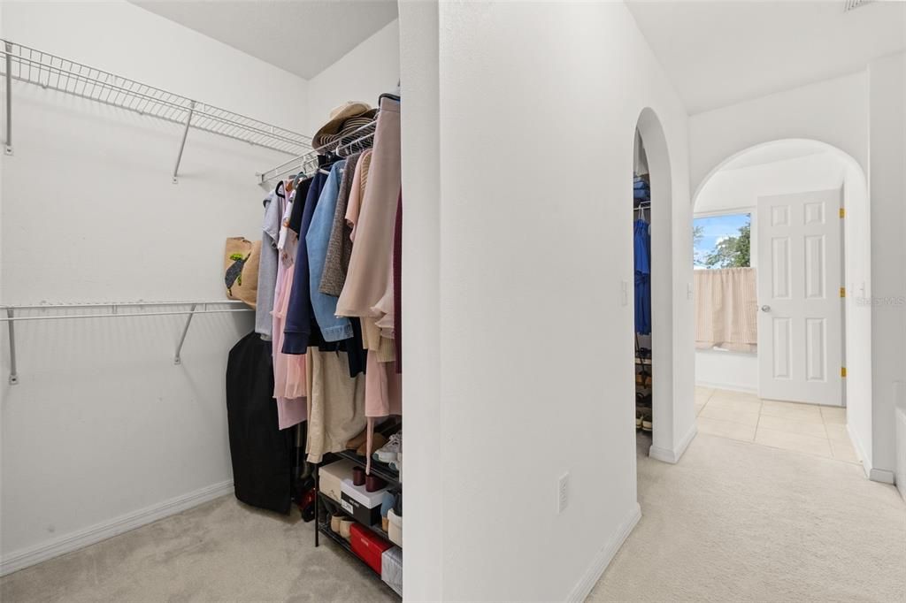 En Venta: $435,000 (4 camas, 3 baños, 2948 Pies cuadrados)