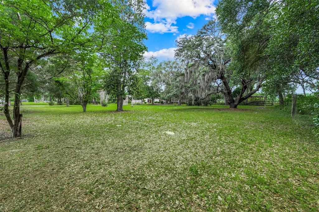 For Sale: $700,000 (3 beds, 2 baths, 3109 Square Feet)