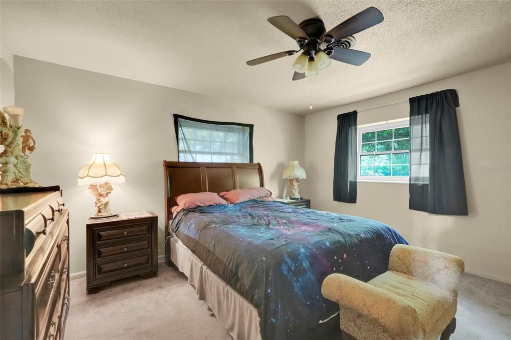 For Sale: $700,000 (3 beds, 2 baths, 3109 Square Feet)