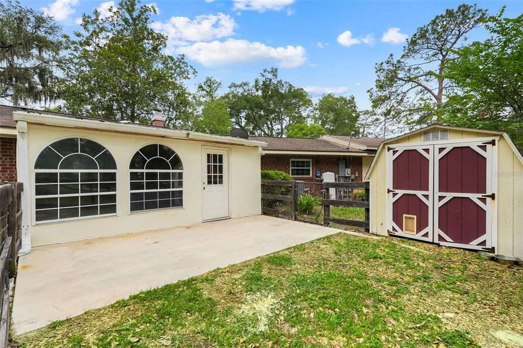 For Sale: $700,000 (3 beds, 2 baths, 3109 Square Feet)