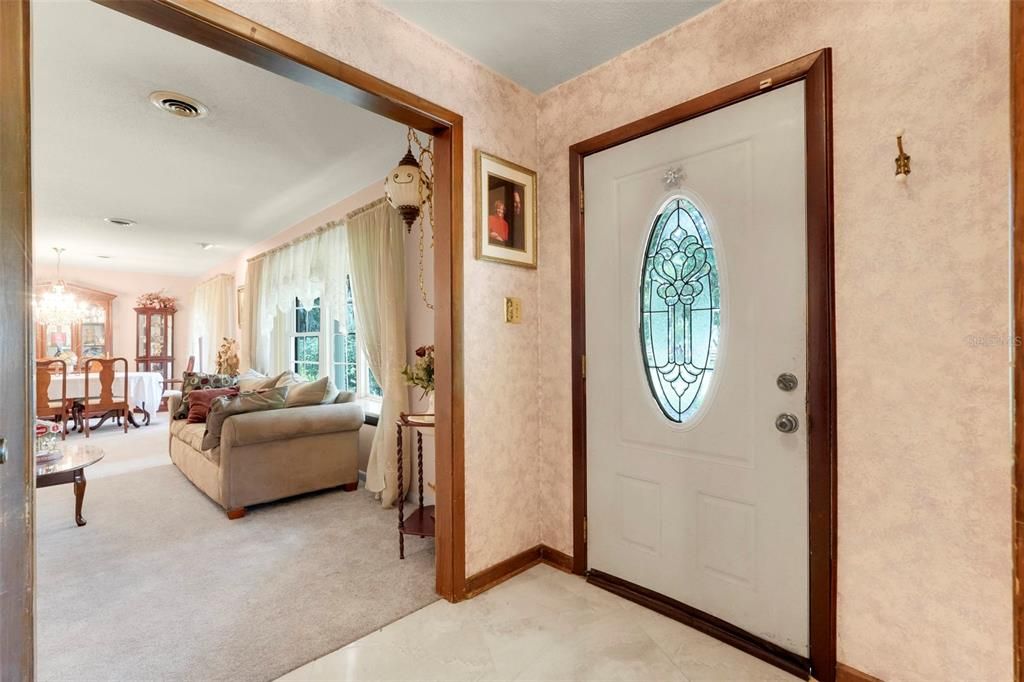 For Sale: $700,000 (3 beds, 2 baths, 3109 Square Feet)