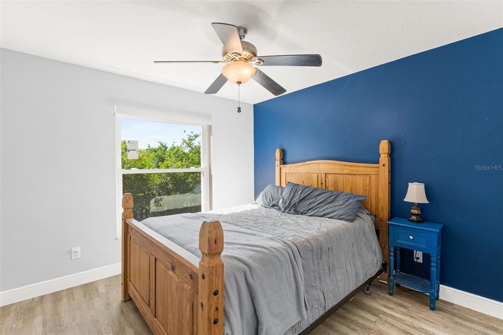 For Sale: $550,000 (4 beds, 2 baths, 2020 Square Feet)