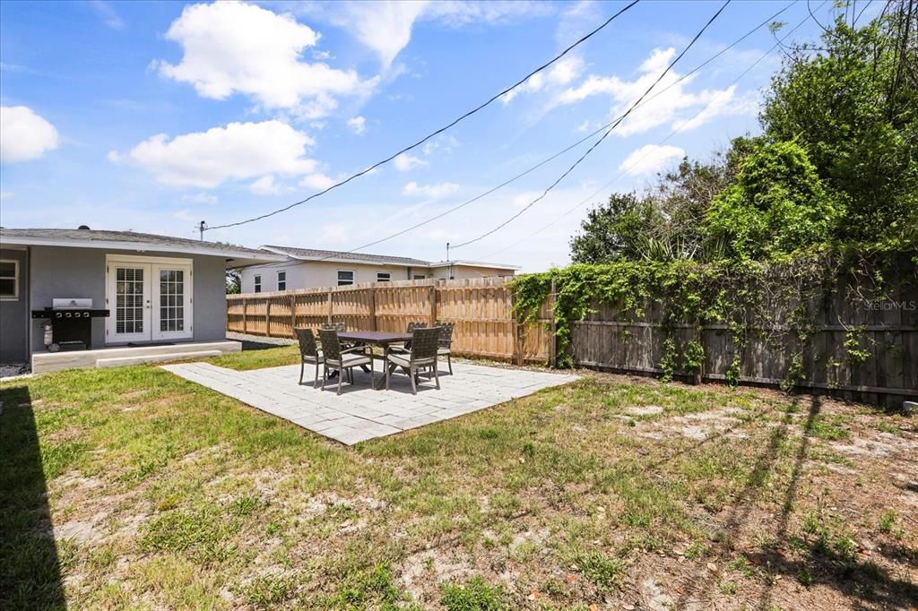 For Sale: $439,900 (4 beds, 3 baths, 1767 Square Feet)
