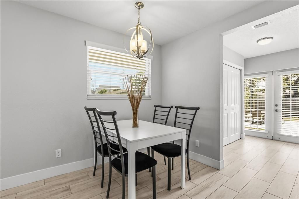 For Sale: $439,900 (4 beds, 3 baths, 1767 Square Feet)