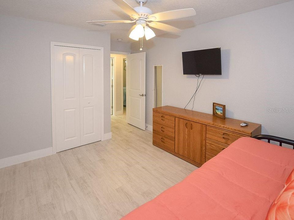 For Sale: $439,900 (4 beds, 3 baths, 1767 Square Feet)