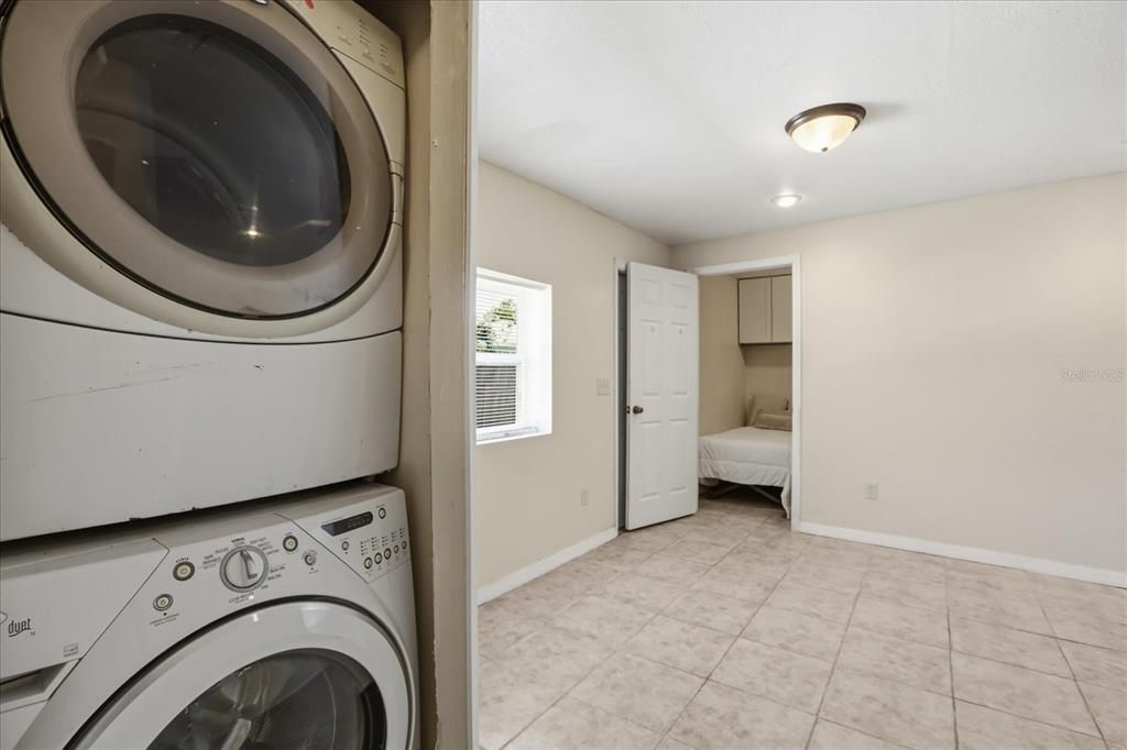 For Sale: $439,900 (4 beds, 3 baths, 1767 Square Feet)