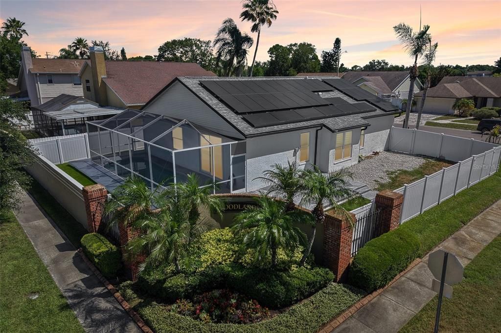 Activo con contrato: $475,000 (3 camas, 2 baños, 1588 Pies cuadrados)