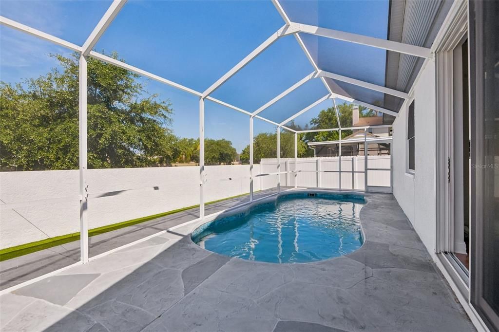 Activo con contrato: $475,000 (3 camas, 2 baños, 1588 Pies cuadrados)
