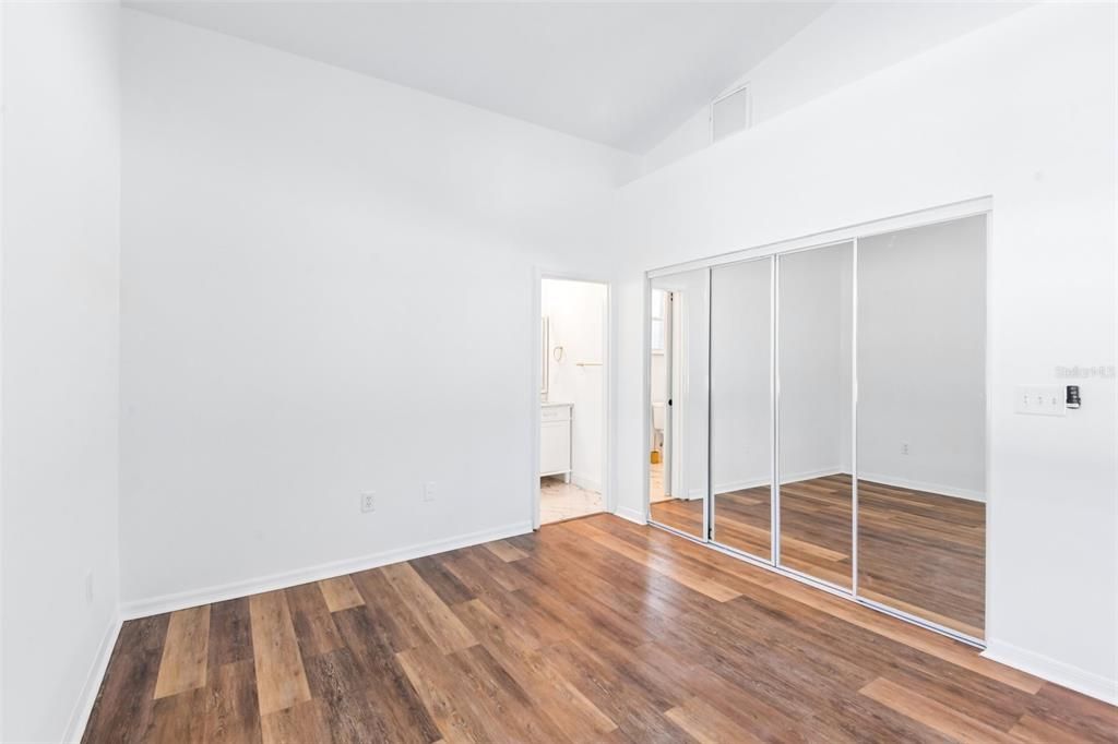 Activo con contrato: $475,000 (3 camas, 2 baños, 1588 Pies cuadrados)
