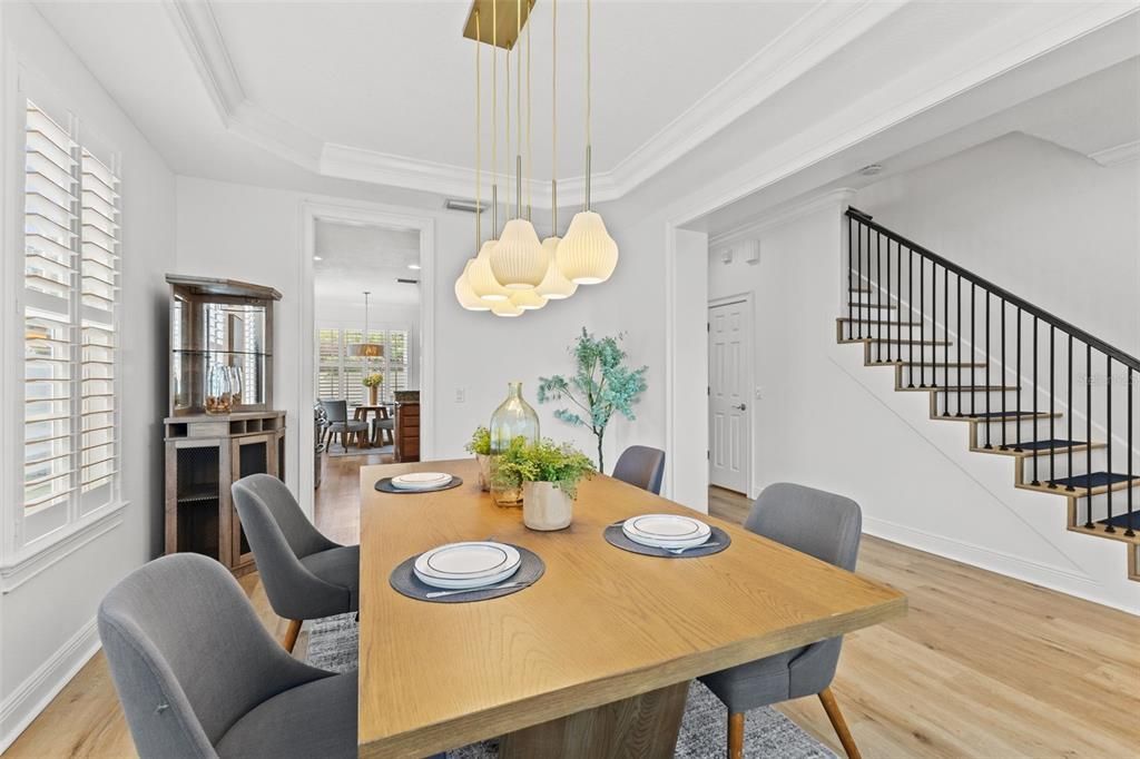 Activo con contrato: $879,900 (4 camas, 2 baños, 2460 Pies cuadrados)