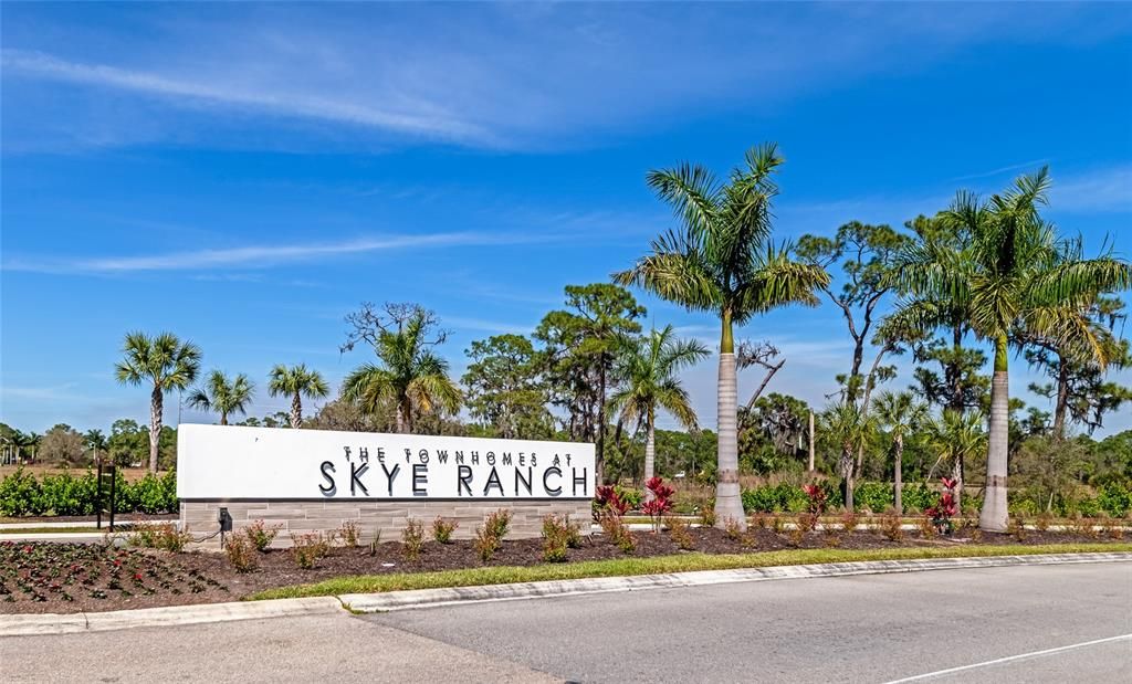 Activo con contrato: $499,999 (4 camas, 2 baños, 1783 Pies cuadrados)