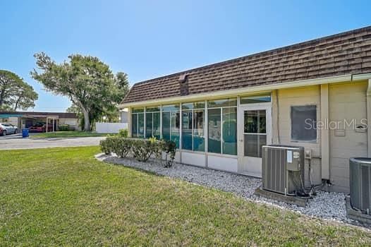 Active With Contract: $134,700 (2 beds, 2 baths, 1044 Square Feet)