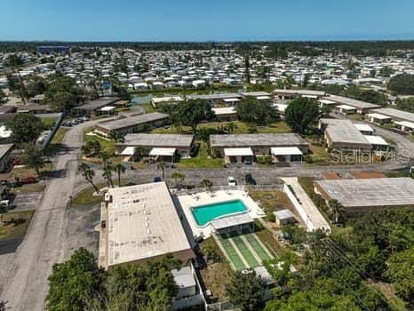 Active With Contract: $134,700 (2 beds, 2 baths, 1044 Square Feet)