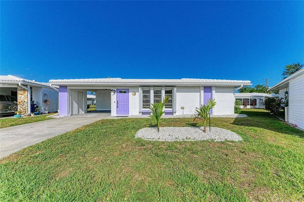 Activo con contrato: $225,000 (2 camas, 2 baños, 1121 Pies cuadrados)