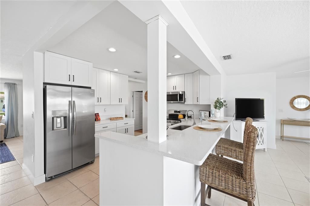 En Venta: $849,000 (4 camas, 2 baños, 2208 Pies cuadrados)