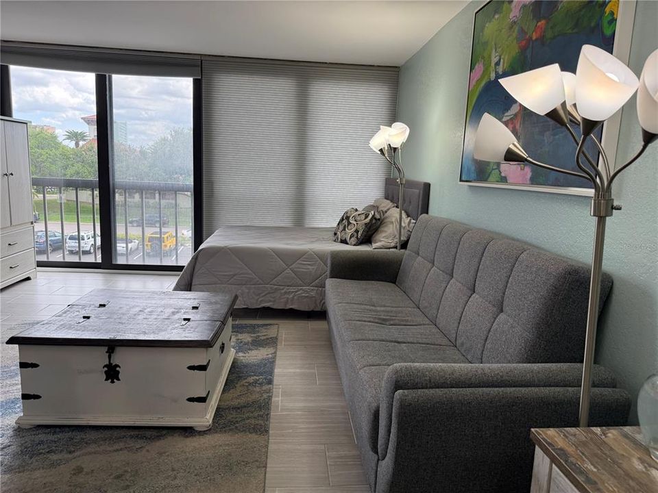 For Sale: $245,000 (0 beds, 1 baths, 439 Square Feet)