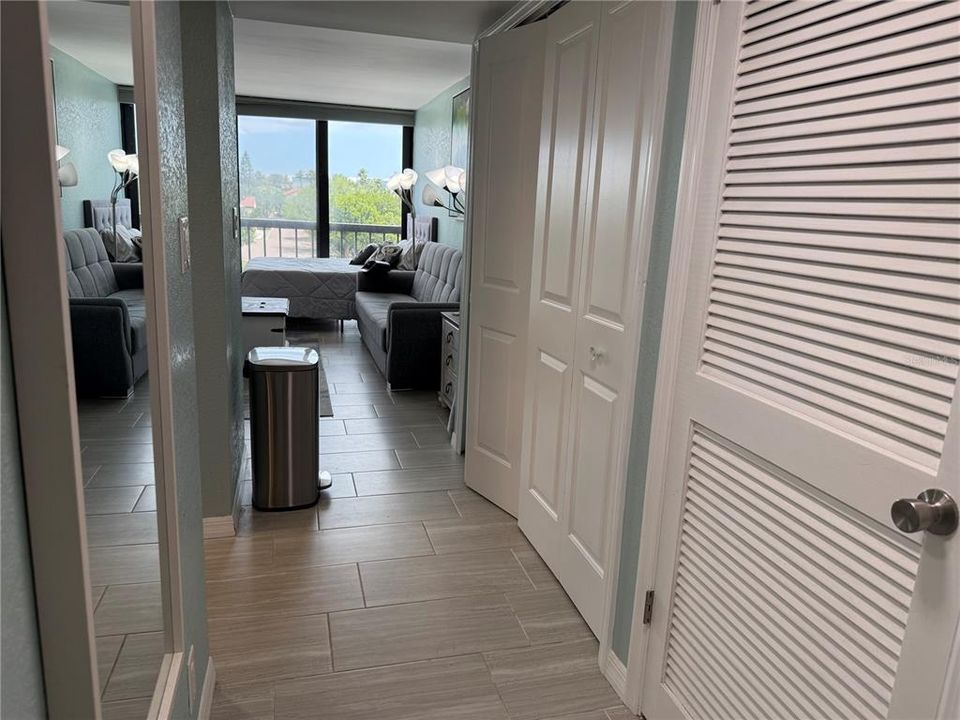 For Sale: $245,000 (0 beds, 1 baths, 439 Square Feet)