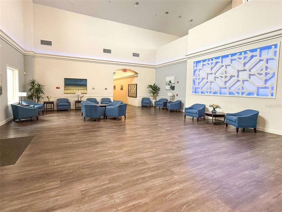 For Sale: $239,900 (2 beds, 2 baths, 1664 Square Feet)