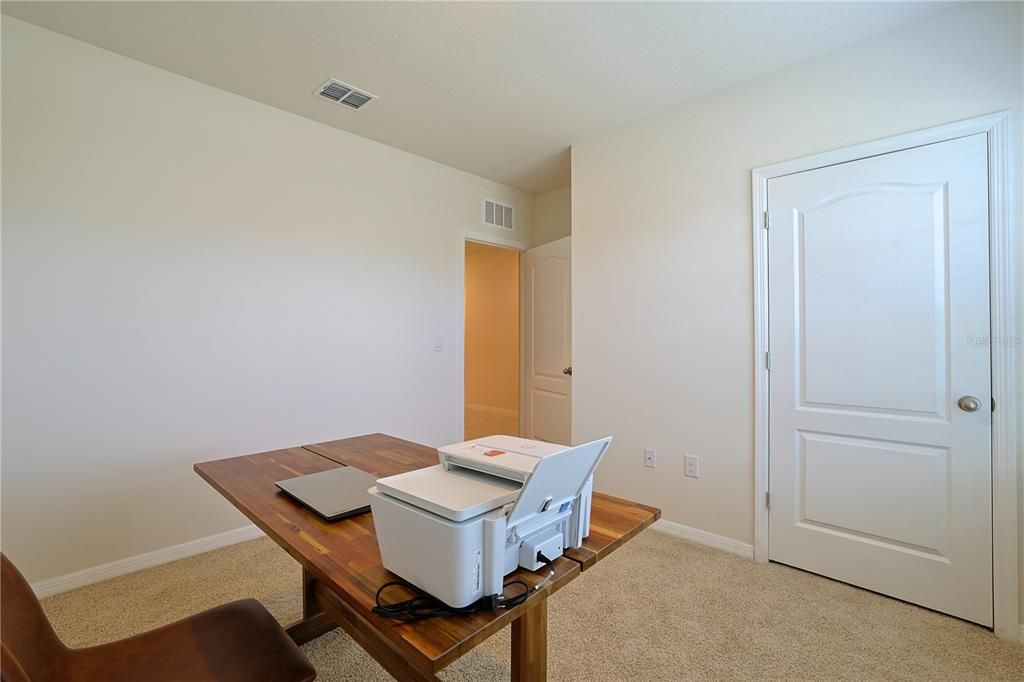 For Rent: $2,500 (4 beds, 2 baths, 1855 Square Feet)