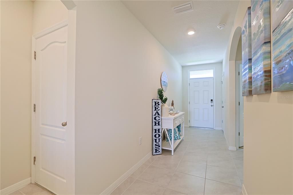 For Rent: $2,500 (4 beds, 2 baths, 1855 Square Feet)