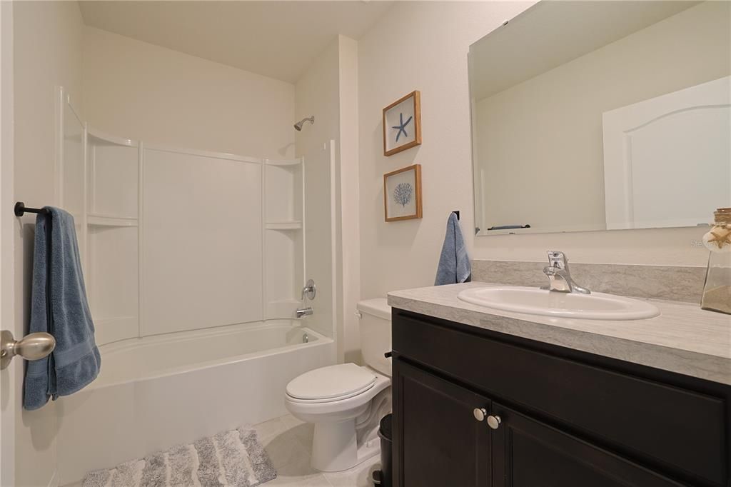 For Rent: $2,500 (4 beds, 2 baths, 1855 Square Feet)