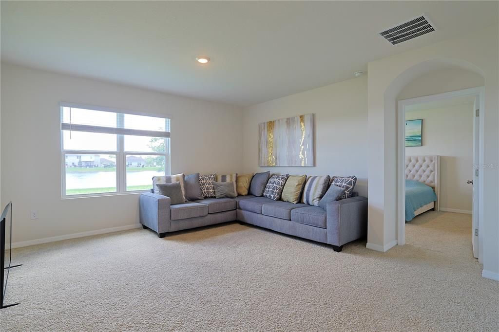For Rent: $2,500 (4 beds, 2 baths, 1855 Square Feet)