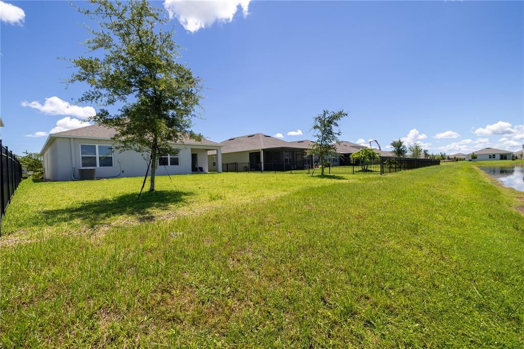 For Rent: $2,500 (4 beds, 2 baths, 1855 Square Feet)