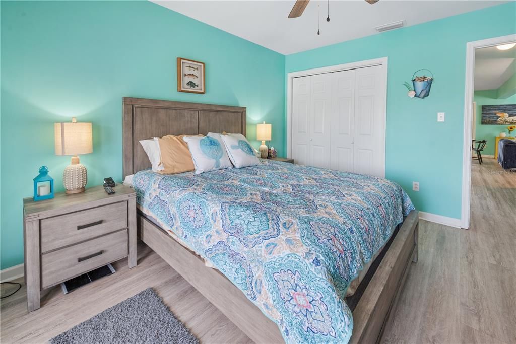 For Sale: $550,000 (4 beds, 4 baths, 1920 Square Feet)