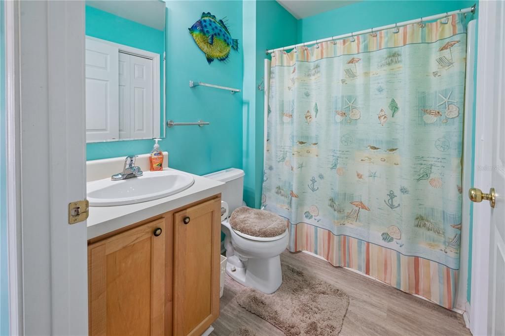 For Sale: $550,000 (4 beds, 4 baths, 1920 Square Feet)
