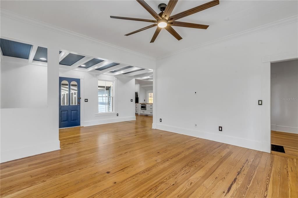 Active With Contract: $1,375,000 (4 beds, 3 baths, 2410 Square Feet)