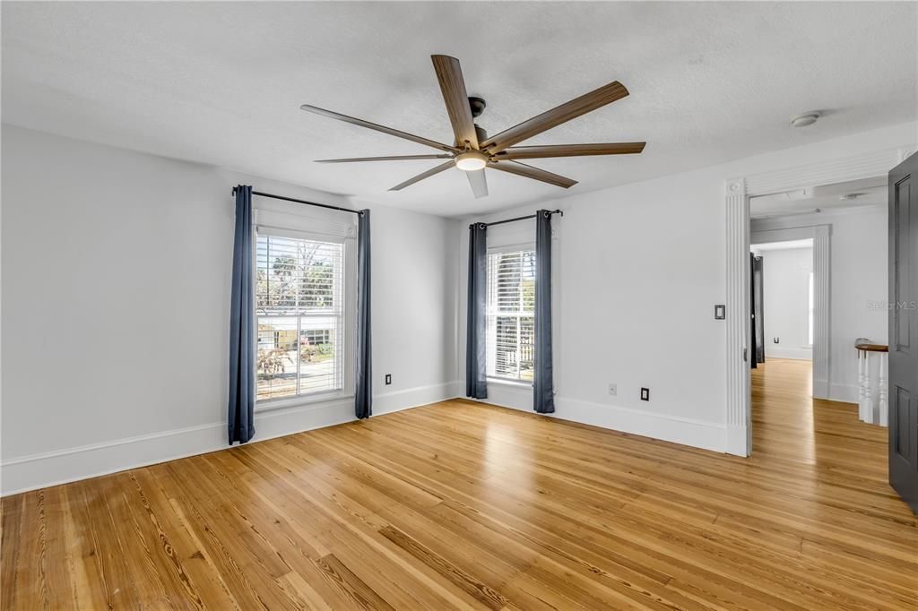 Active With Contract: $1,375,000 (4 beds, 3 baths, 2410 Square Feet)