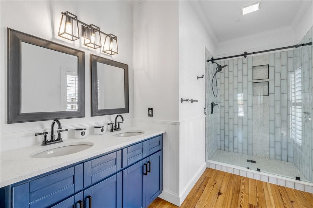 Active With Contract: $1,375,000 (4 beds, 3 baths, 2410 Square Feet)